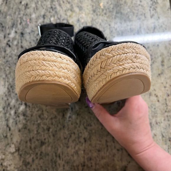 Steve Madden Shoes Steve
Madden Joni Black Espadrille size 5.5M - Picture 14 of 15